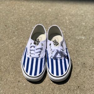 Vans True White/TRBL STRIP